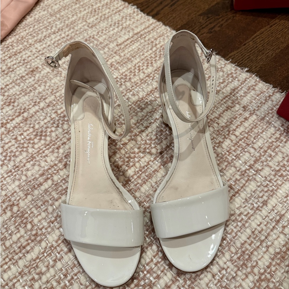 Salvatore Ferragamo Women's white  Patent block flower Heels
